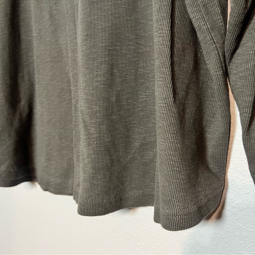 Duluth Trading Co Grey Gray No-Yank Long Sleeve Henley Womens Size 3X 3XL - Picture 9 of 10